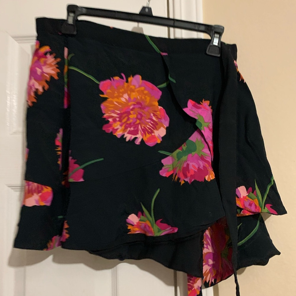 Wrap around skirt